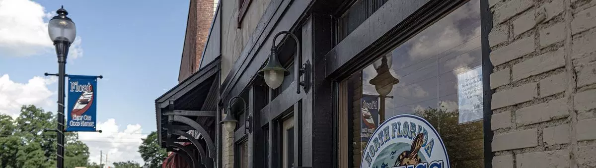 Side Picture of a Building