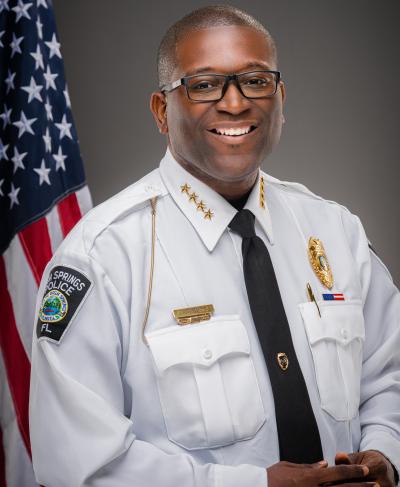 jlh07132-edit.jpg Image of Chief Sheppard